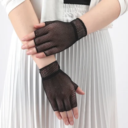 Breathable Fingerless Gloves with Mesh Design - Image 3