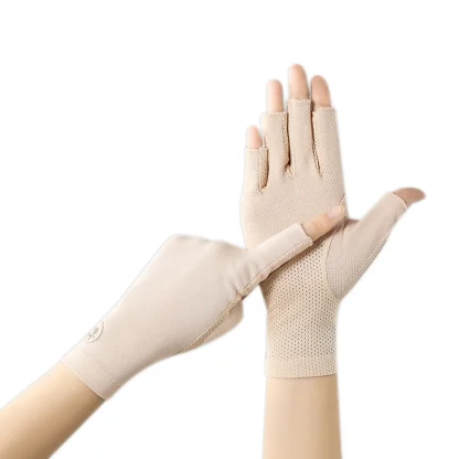 Open Finger Gloves with Seamless Design