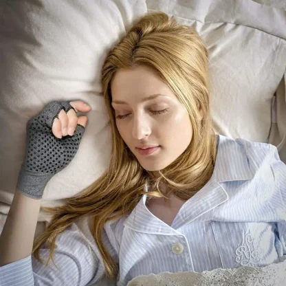 Compression Fingerless Gloves for Joint Support - Image 2
