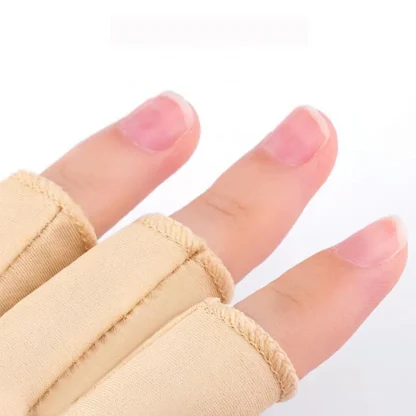 Classic Half Finger Gloves with Breathable Fabric - Image 8