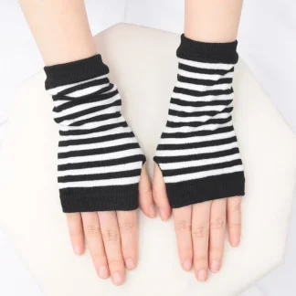 Half Finger Gloves with Stripe Pattern